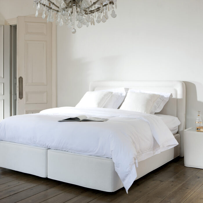 Victoria Arrondi boxspring